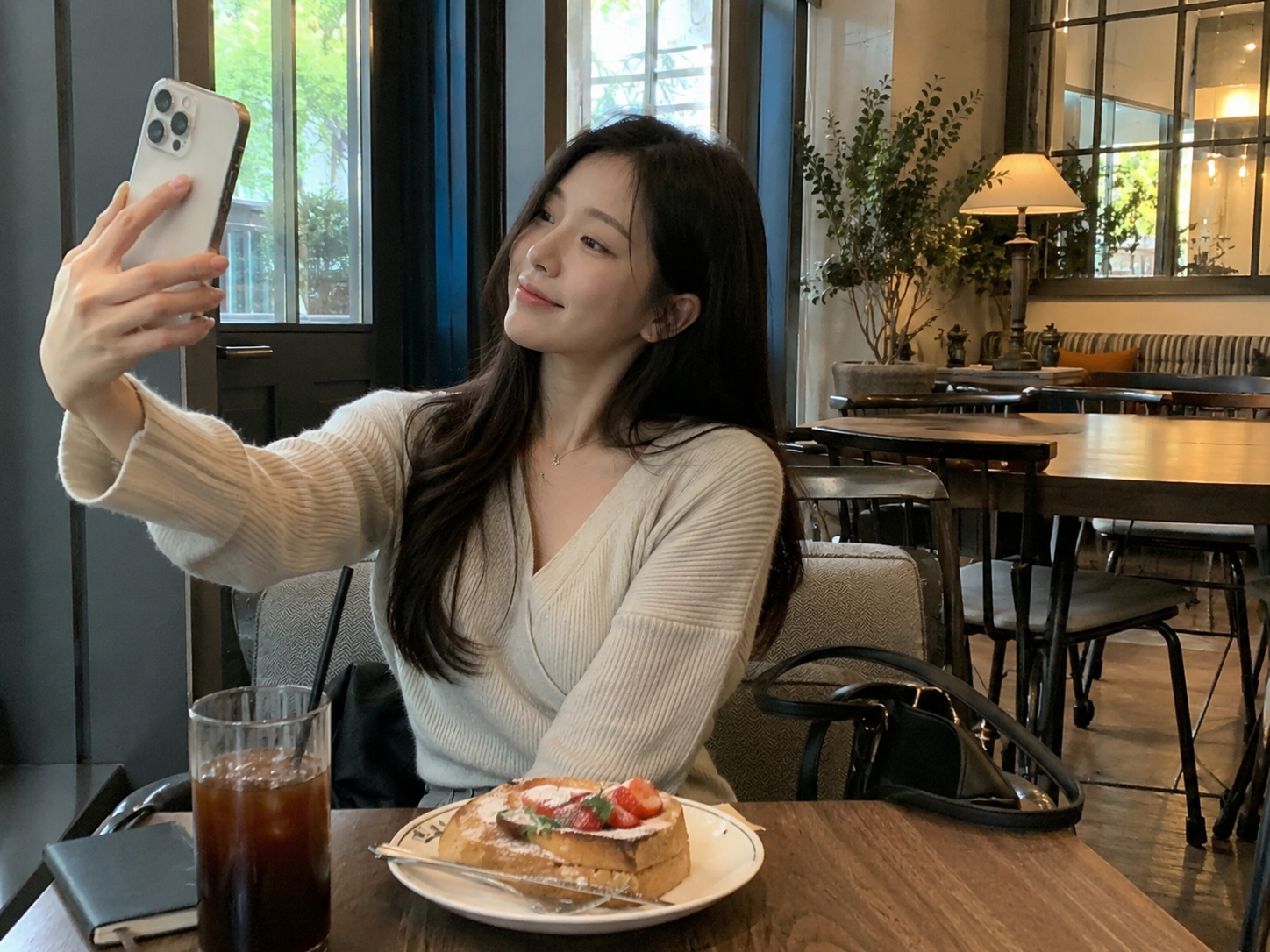 체험단 리뷰 콘텐츠 화면